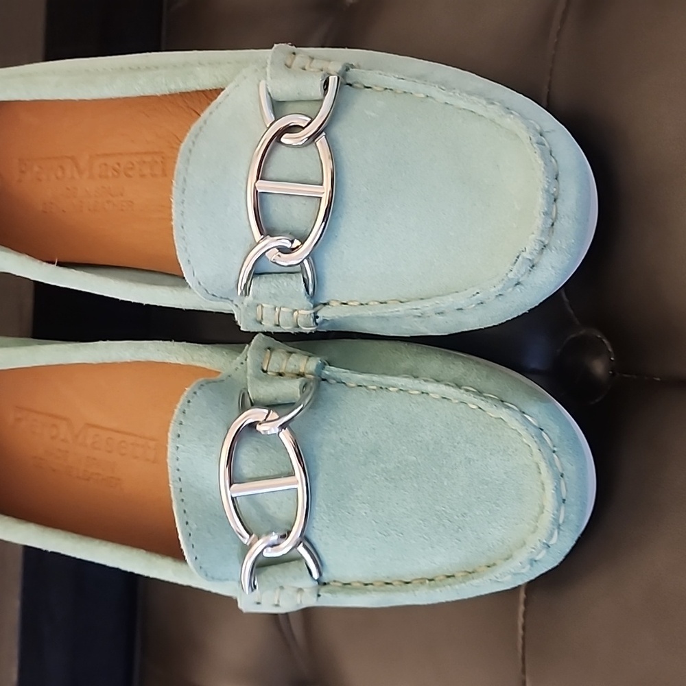 Piero Masetti Mint Green Leather Flats with Silver Chain Detail Size 38